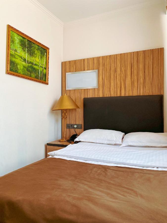 Nomad Hotel Astana Bagian luar foto