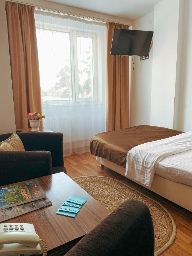 Nomad Hotel Astana Bagian luar foto