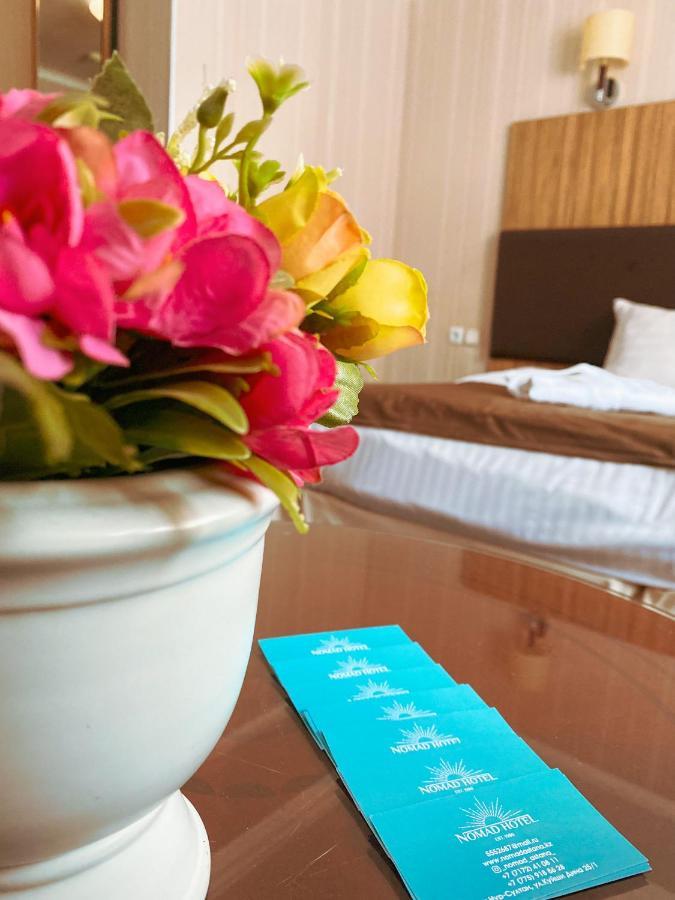 Nomad Hotel Astana Bagian luar foto