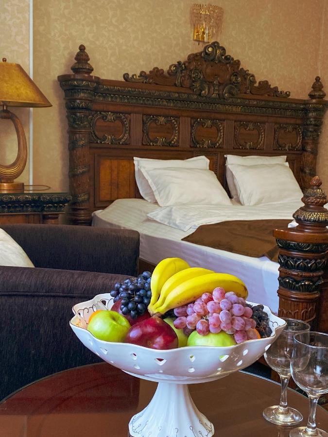 Nomad Hotel Astana Bagian luar foto