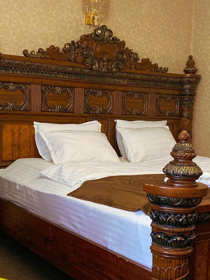 Nomad Hotel Astana Bagian luar foto